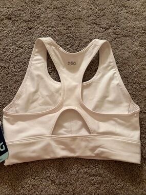 DSG Racerback Sports Bra in Light Beige/Cream
